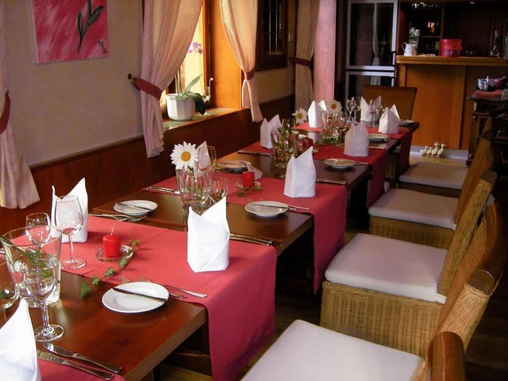 فندق Mühlenbachفي  Gasthaus Ochsen المظهر الخارجي الصورة